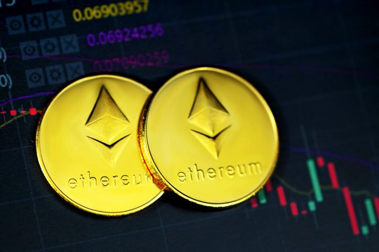 Ethereum Exchange Exodus Deepens: $380M Withdrawn As Crucial Support Level Emerges