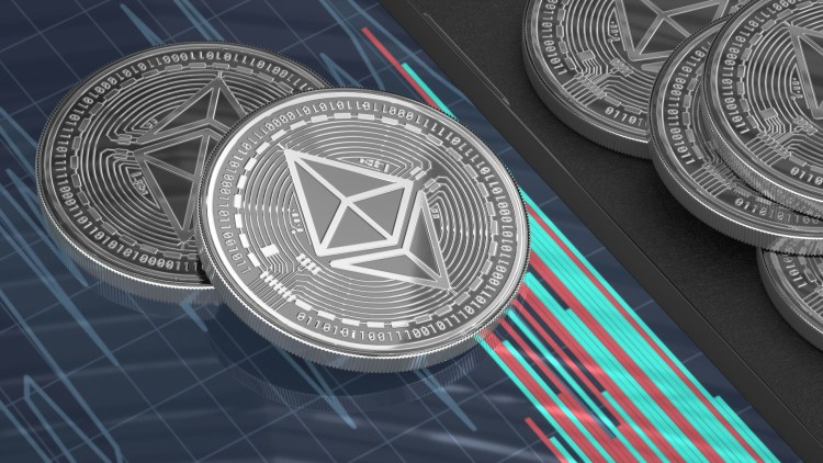 Ethereum Prepares For $2,850 Rally, But Analysts Warn Of Potential Dip To These Levels