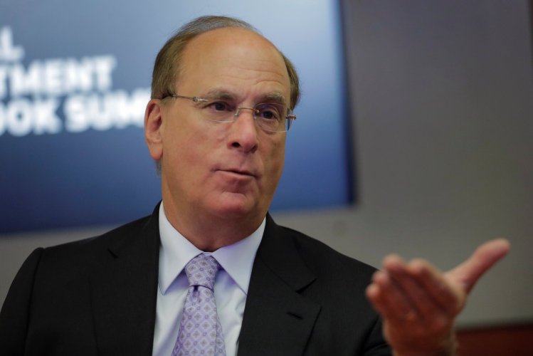 BlackRock Crypto Outlook: CEO Predicts $500M A Year In Revenue Within Next Five Years